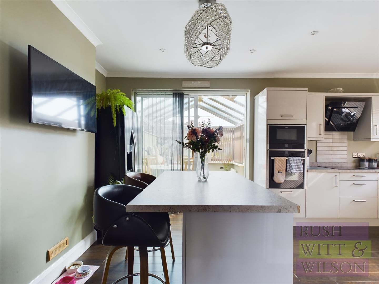 Parker Road, Hastings Rush, Witt & Wilson